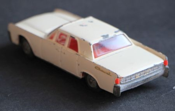 Tekno Lincoln Continental 1962 DieCast Model (2981)
